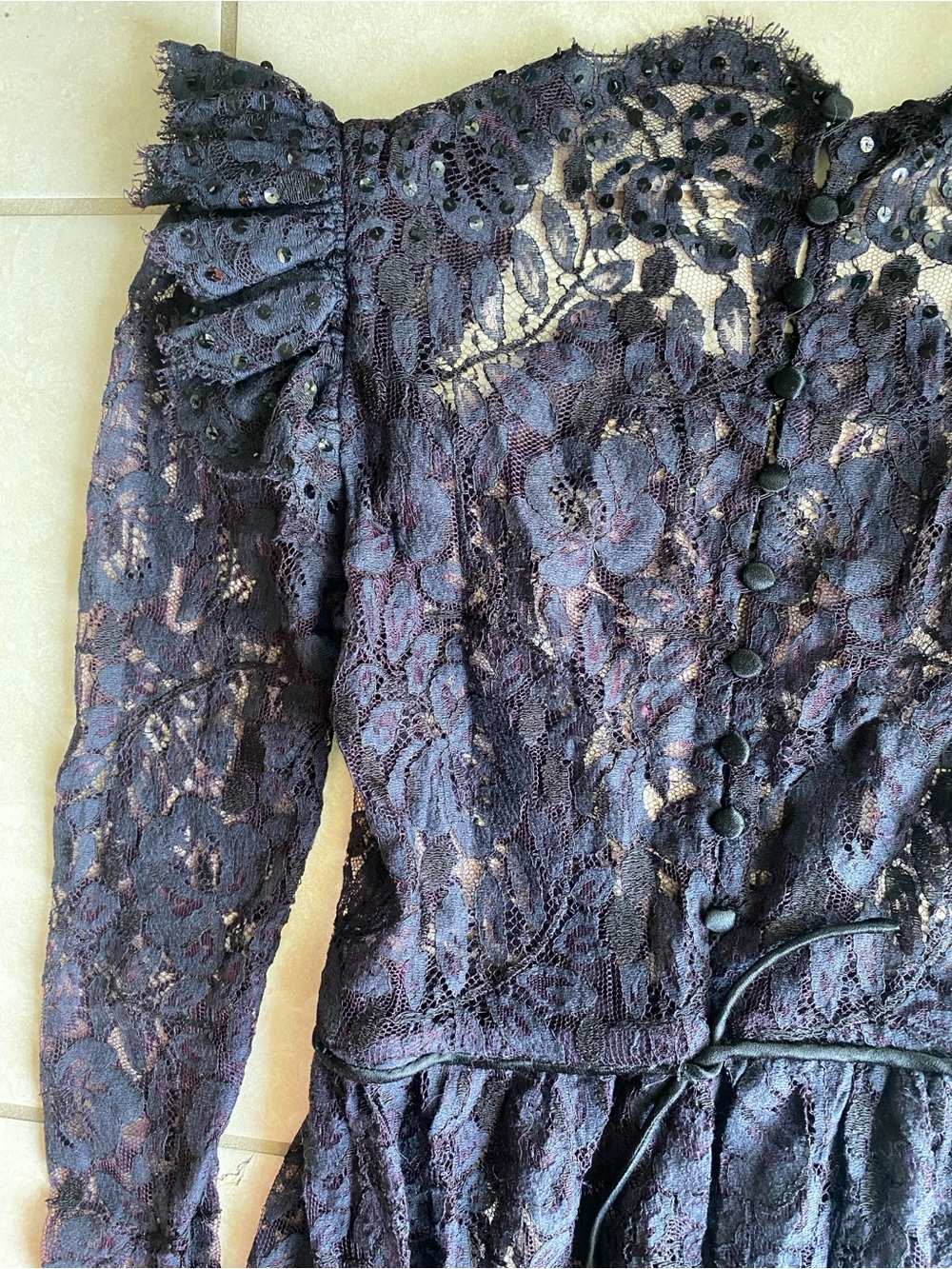 80s RARE Vintage Lace overlay gown - Picture 7 of 8